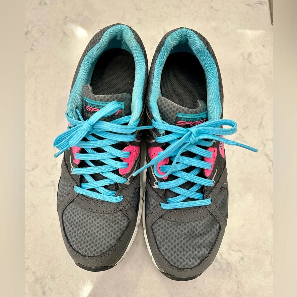 Skechers Gray and Pink Athletic Shoes - Picture 5 of 8